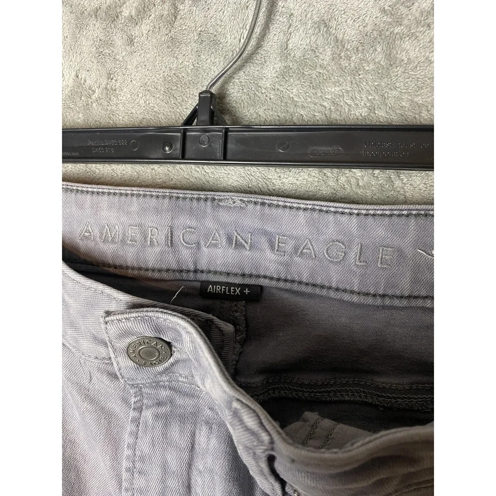 American Eagle Mens 33x32 Airflex+ Distressed Grey Jeans